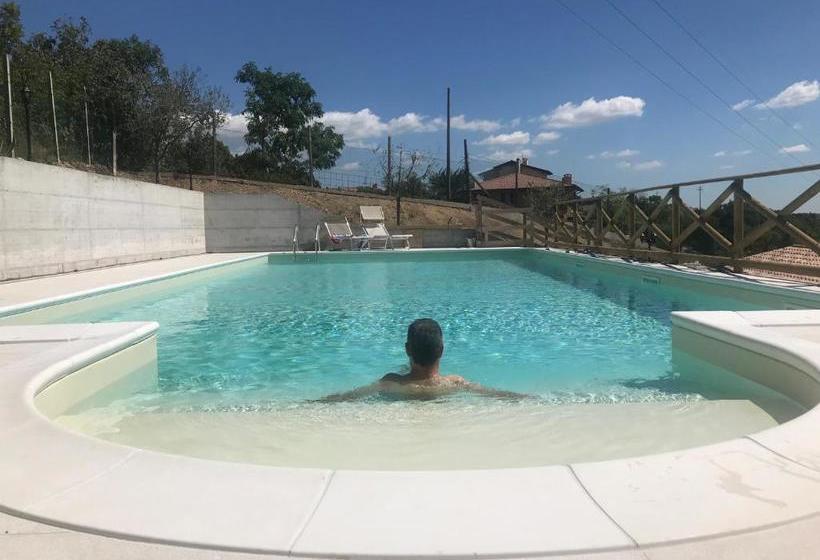 Villa Poggio Ulivo Pool Apartments