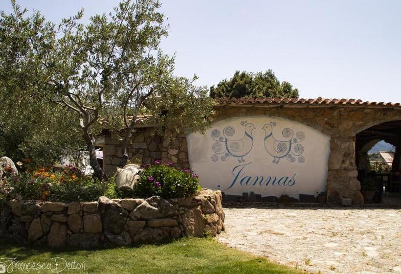 צימר Affittcamere Jannas