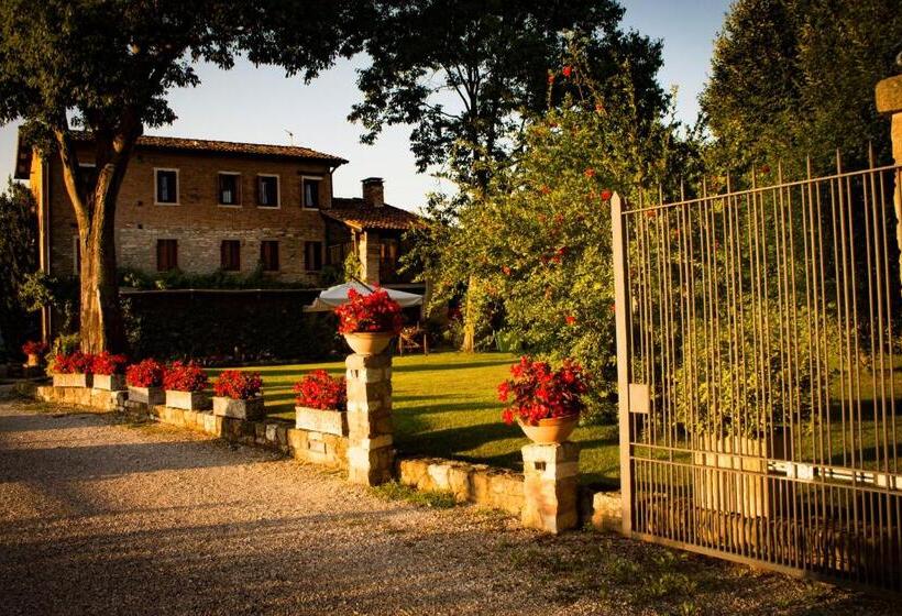 مبيت وإفطار Aiceltis