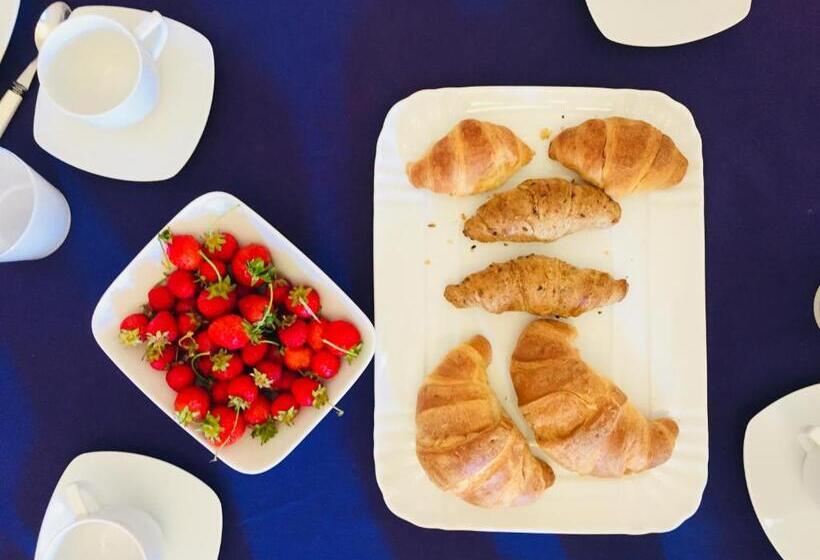 민박 Bianko Ecochic & L Angolo Di Levante