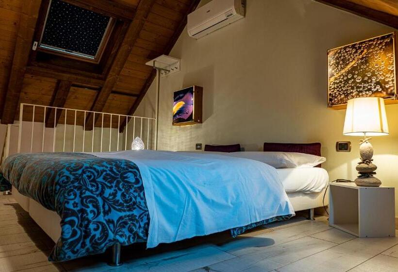 مبيت وإفطار Casa Tomà