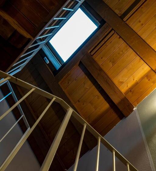 مبيت وإفطار Casa Tomà