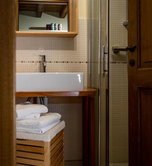 مبيت وإفطار Casa Tomà