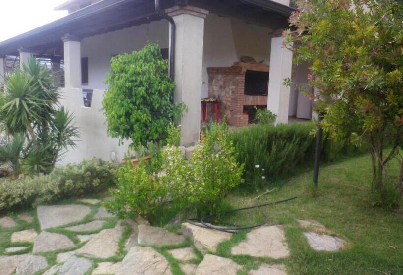 Bed and Breakfast Centro Di Turismo Equestre Shangrila