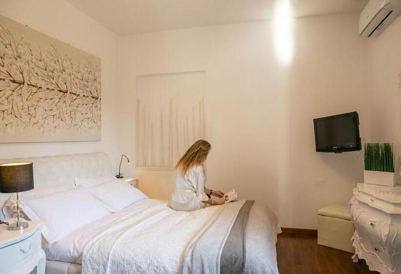 تختخواب و صبحانه Da Noi Due