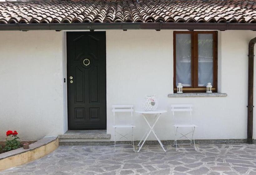 تختخواب و صبحانه Da Noi Due