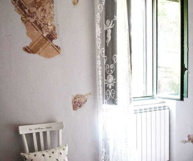 تختخواب و صبحانه La Casa Dei Carrai