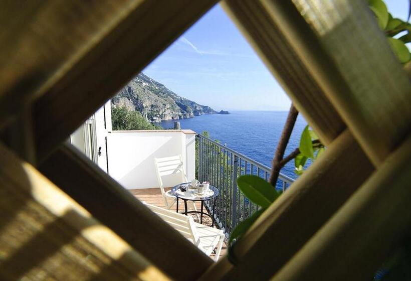 ベッドアンドブレックファースト La Maurella