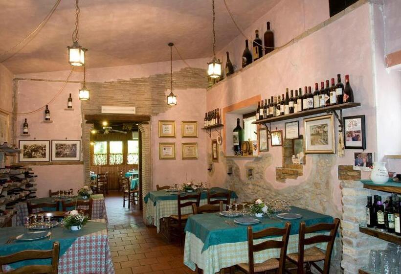 مبيت وإفطار La Vecchia Quercia