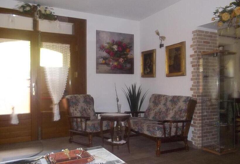 مبيت وإفطار Le Antiche Torri