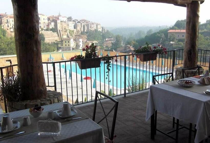 مبيت وإفطار Le Rocce