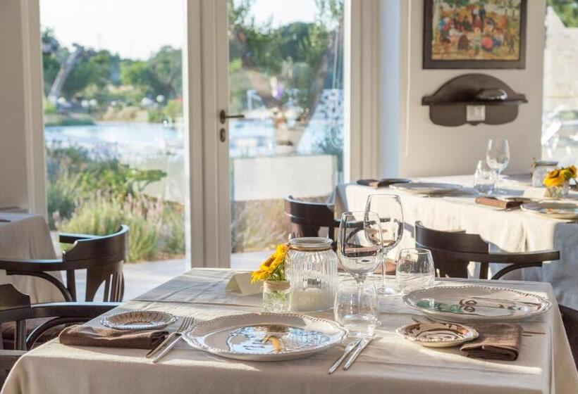 تختخواب و صبحانه Leonardo Trulli Resort