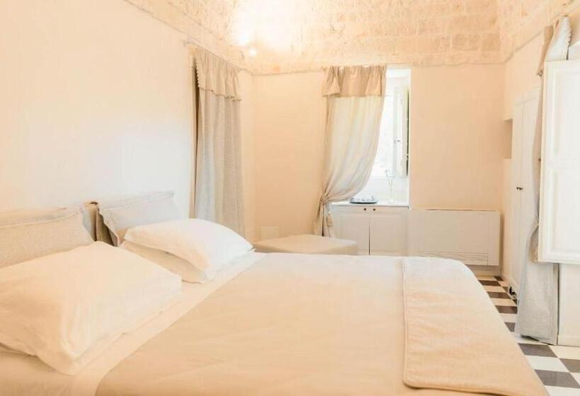 تختخواب و صبحانه Leonardo Trulli Resort