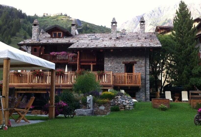 Bed and Breakfast Les Trompeurs Chez Odette