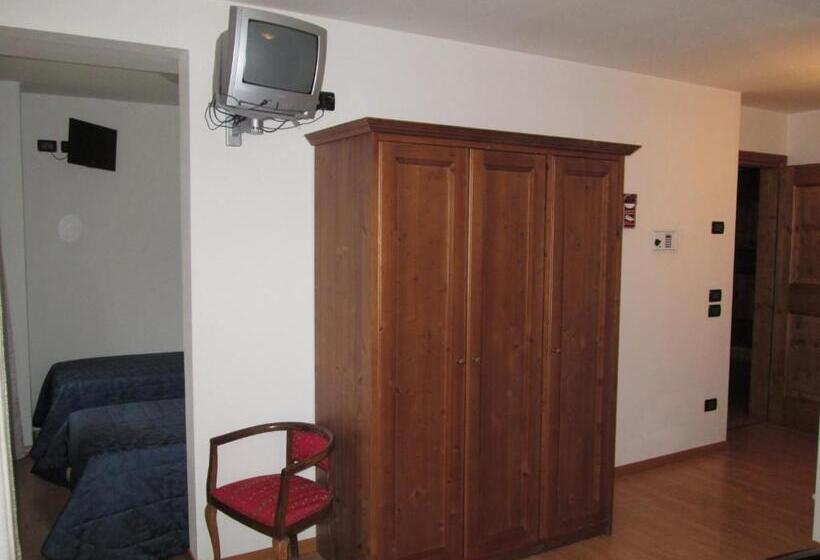 住宿加早餐 Meublè Blue House