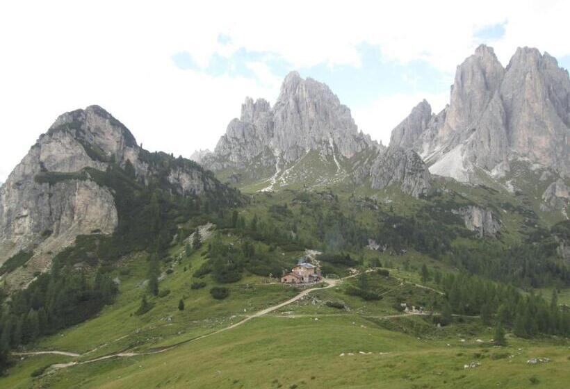 住宿加早餐  Meublè Blue House