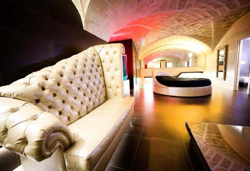 צימר Naucleros Suites