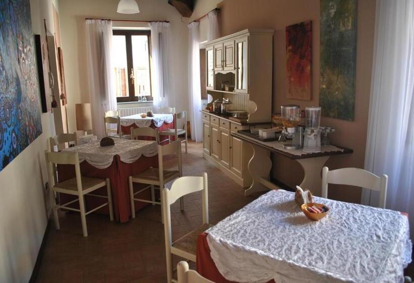 مبيت وإفطار Palazzo Bonfranceschi