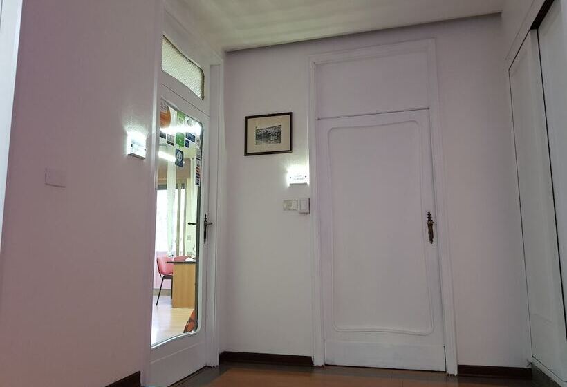 تختخواب و صبحانه Rooms2rent