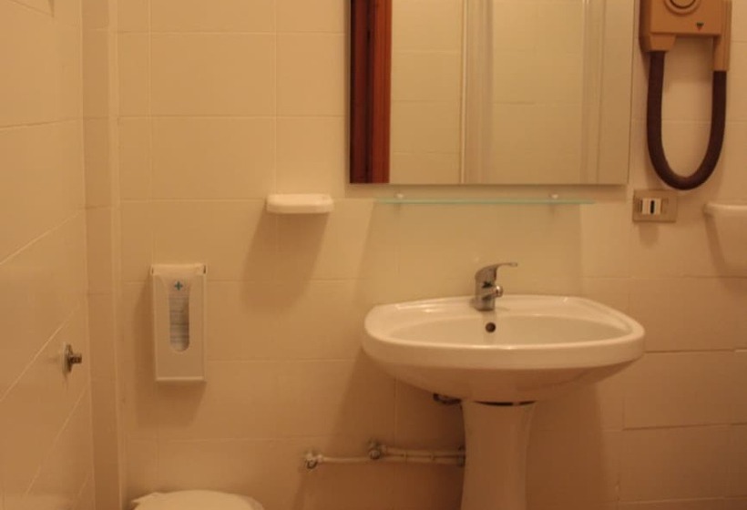 تختخواب و صبحانه Rooms2rent