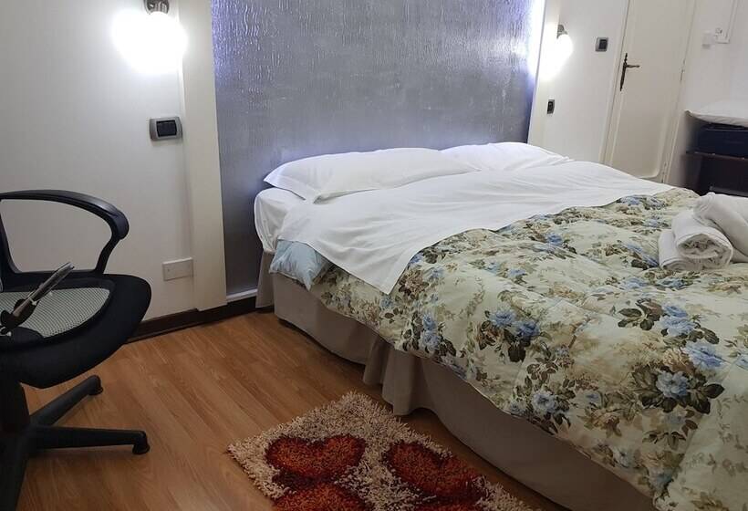 تختخواب و صبحانه Rooms2rent