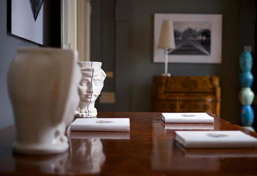 تختخواب و صبحانه Secondo Pensiero