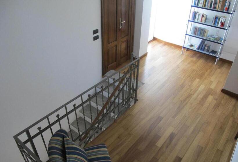 مبيت وإفطار Villa Emilia