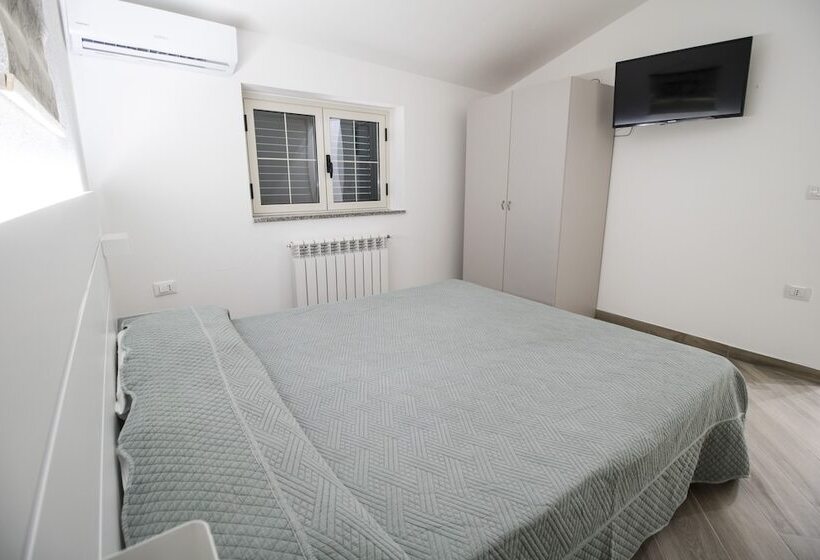 住宿加早餐  Villa Garden