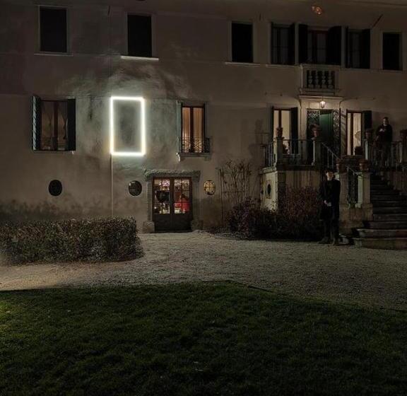 ベッドアンドブレックファースト Villa San Liberale   Suites & Wellness