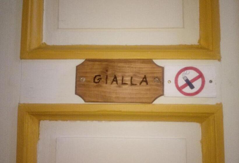 Bed & Breakfast Lucca Fora