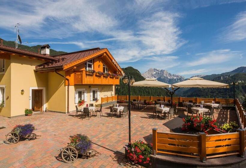 Отель Albergo Alpino