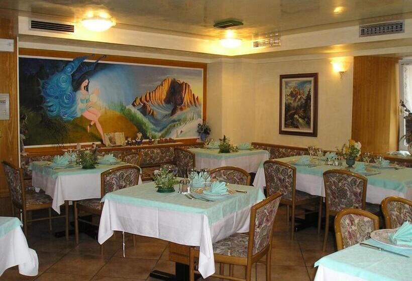 Отель Albergo Alpino