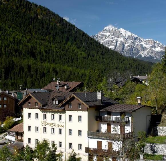 فندق Albergo Antelao