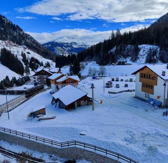 酒店 Albergo Pensione Sport