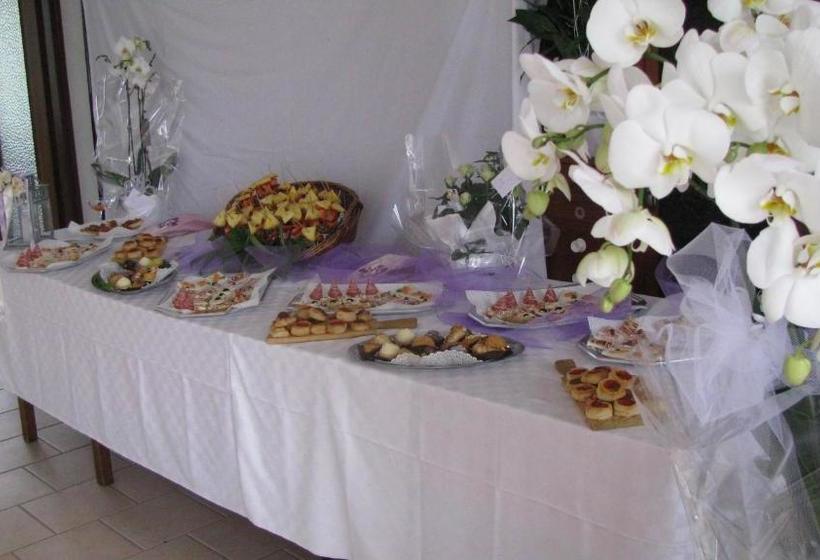 호텔 Albergo Ristorante Borghese