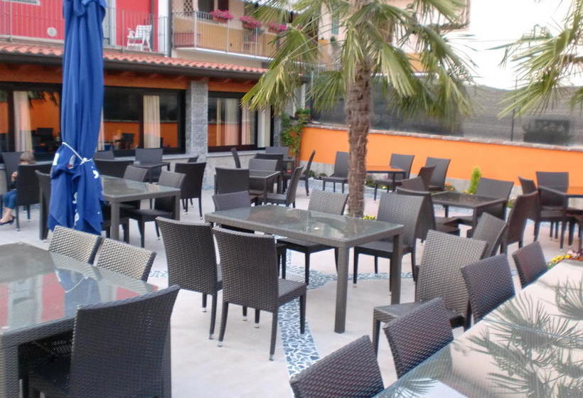 Отель Albergo Romanì