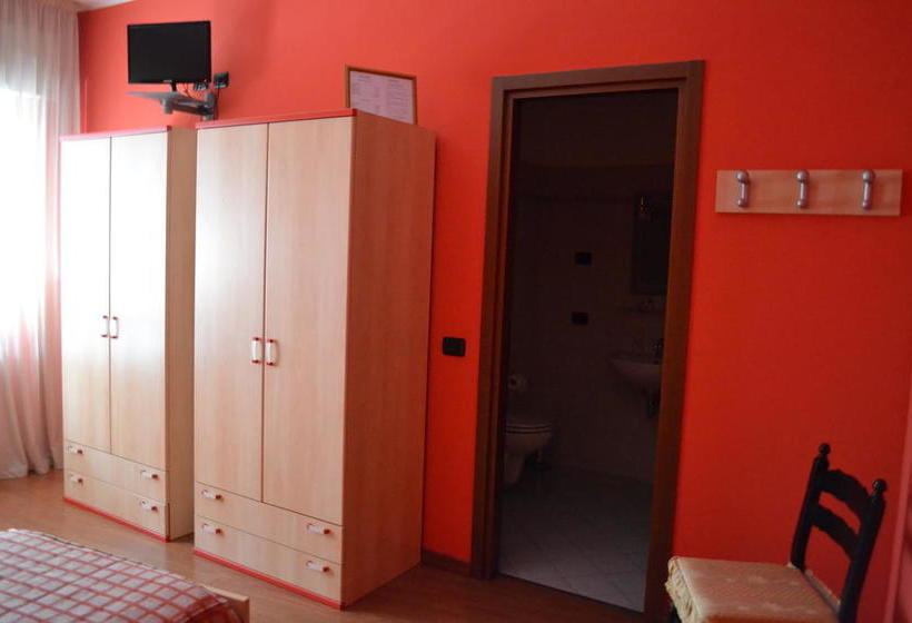 Отель Albergo Romanì