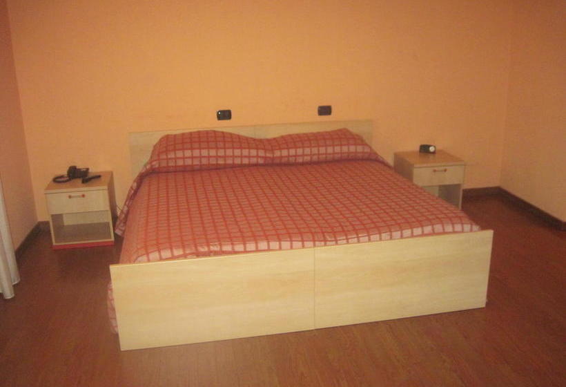 Отель Albergo Romanì