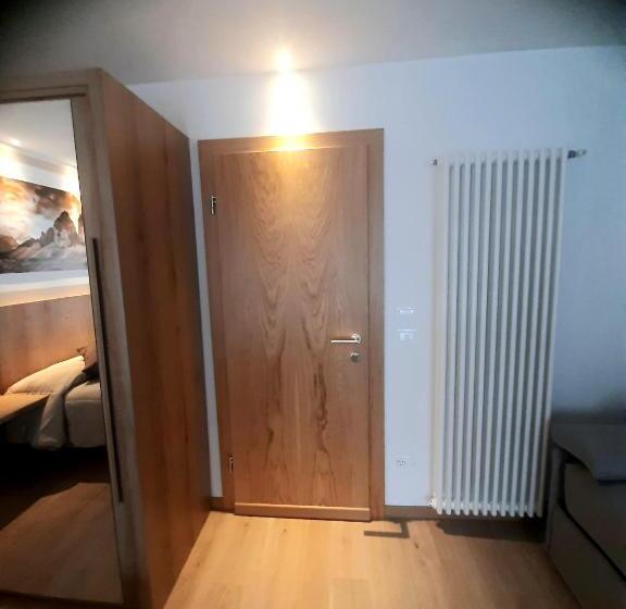 ホテル Albergo Vittoria