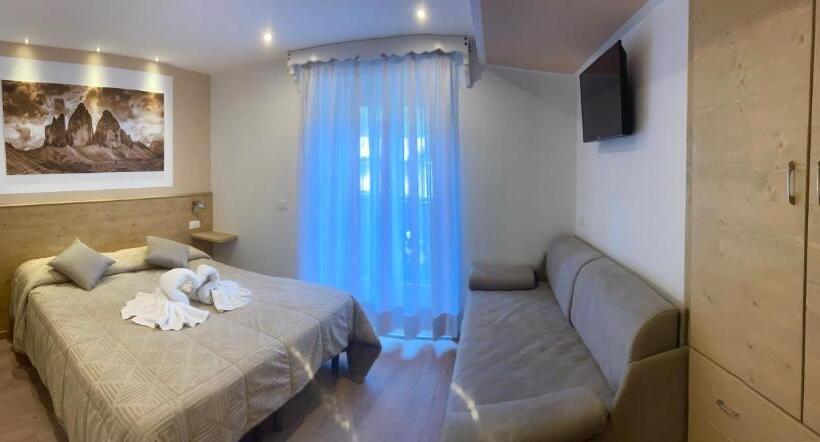 ホテル Albergo Vittoria