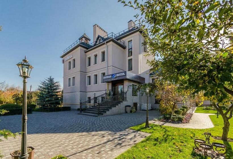 فندق Bystrytsya Lux