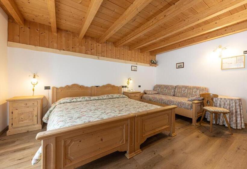 בית מלון כפרי Chalet Piereni