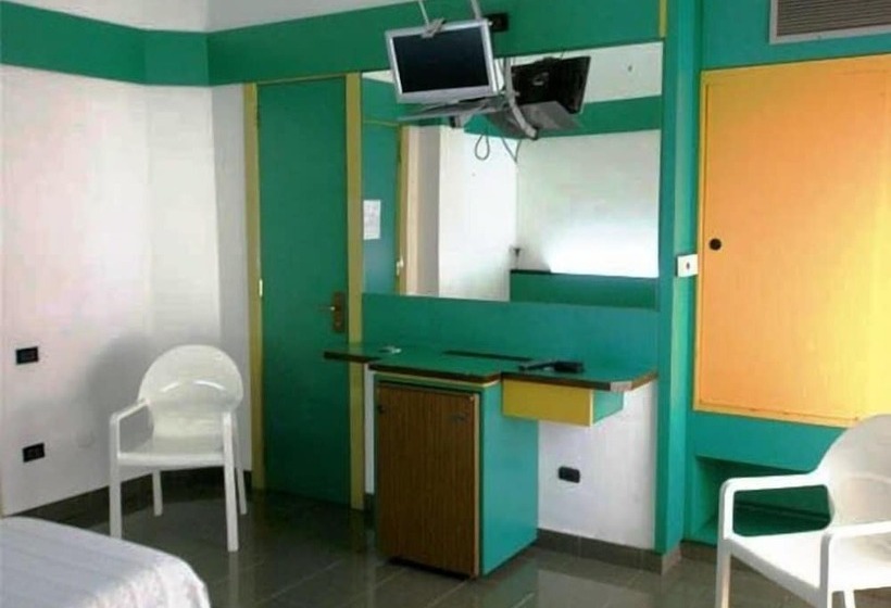 ホテル Del Sole Aversa