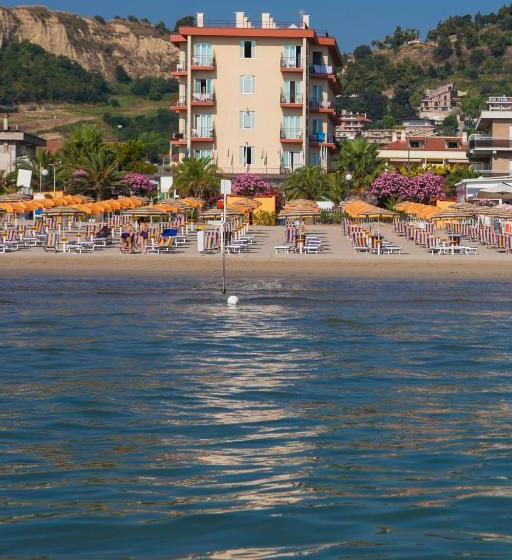 בית מלון כפרי Eden