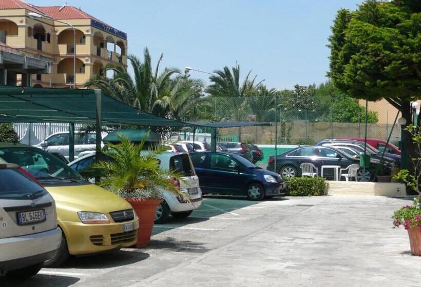 בית מלון כפרי Eden