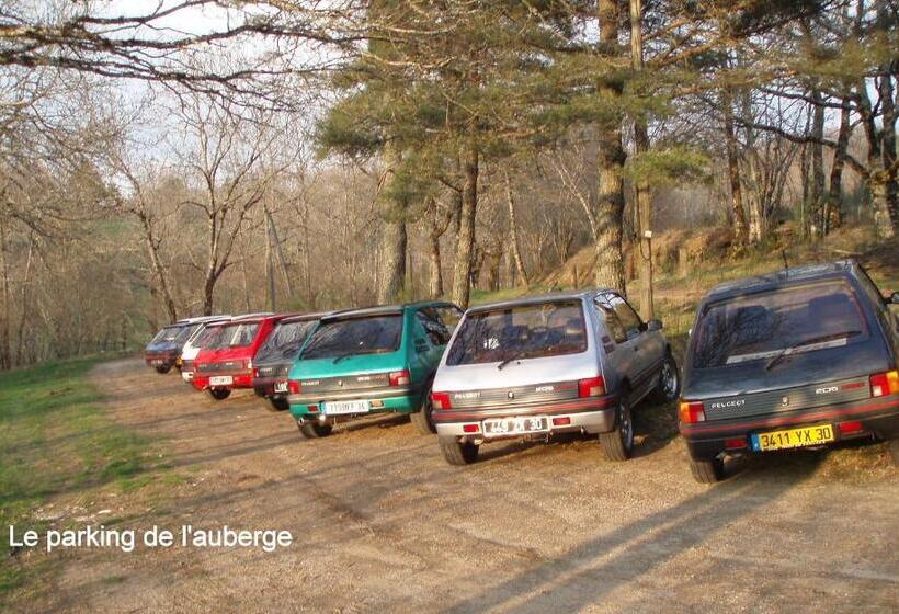 فندق Hôtel Auberge Du Combaïre