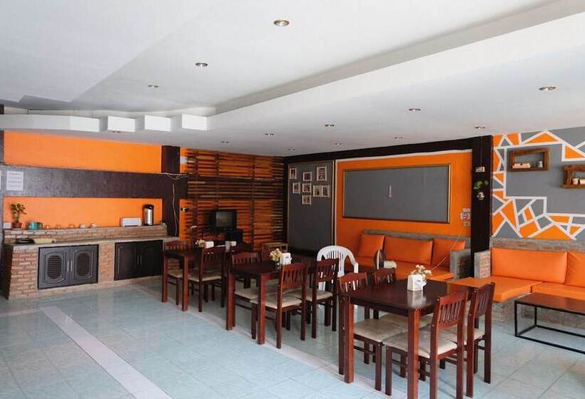 Hotel Maesai Complex