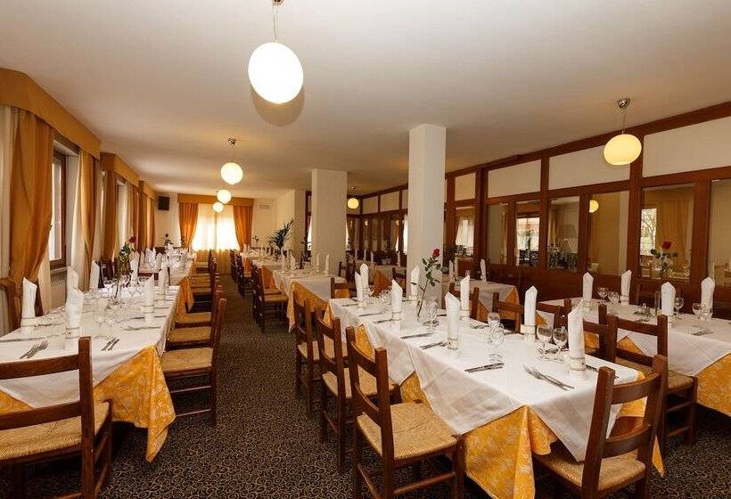 בית מלון כפרי Olympic Regina