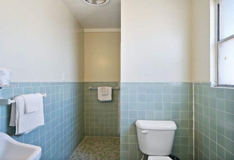 فندق OYO Alpine TX near Big Bend National Park