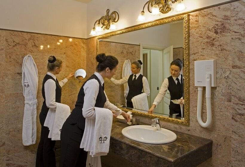 Grand Hotel Di Parma | Una Esperienze